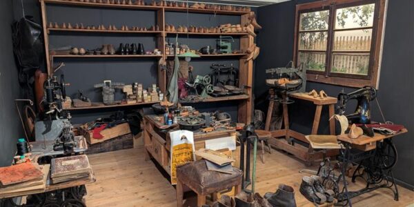 Bild 2 Ortsmuseum früher heute